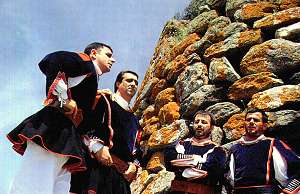 Photo of the group in front of a 3,000 year old Sardinian 'Nuraghe'