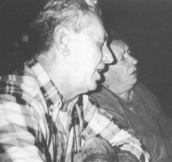 Maria Lombardi singing with Gaetano Salvini - the Capo of the Ponte Caffaro dancers.
Photo by Lorenzo Pelizzari